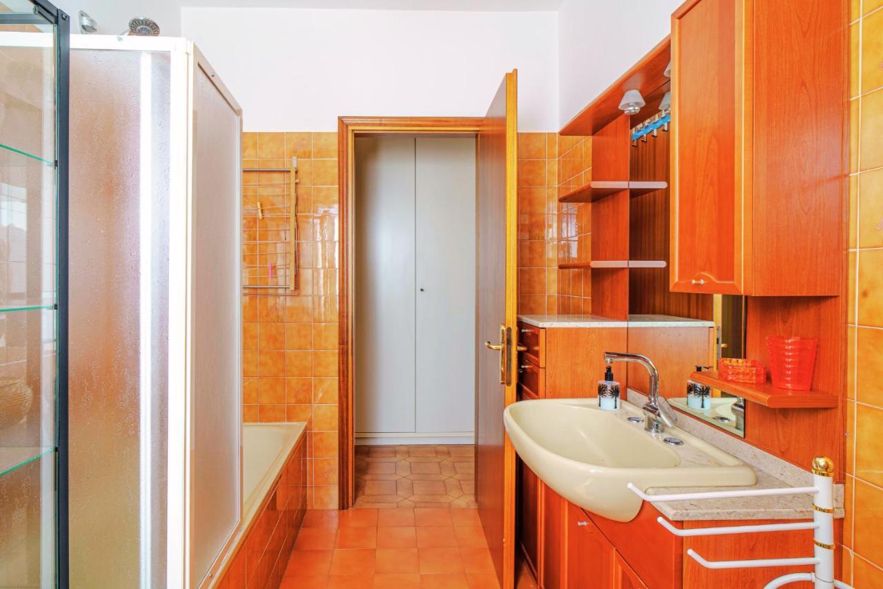 La Casa Nel Sole Apartment Грандате Екстериор снимка